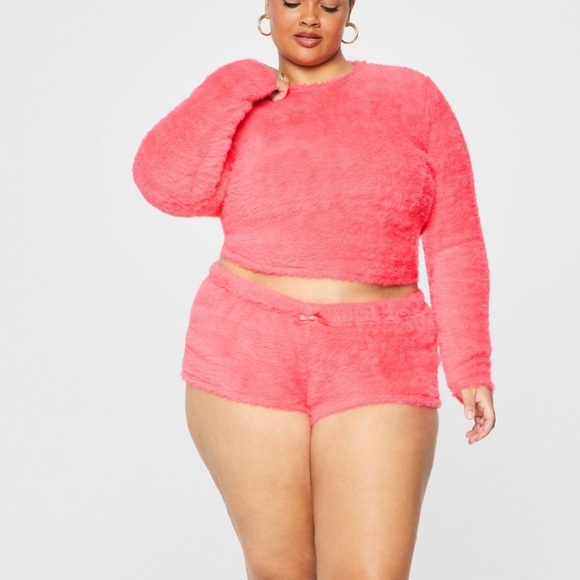 YITTY Fuzz Me Lounge Shorts - Picture 1 of 3